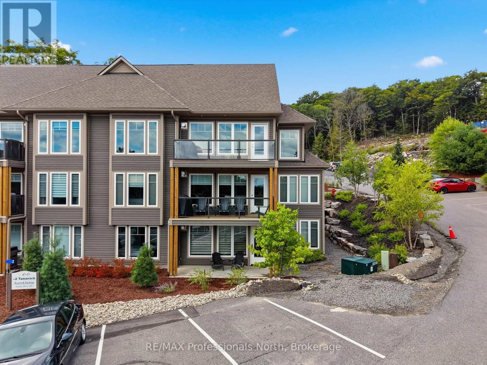 Property Photo: 2-101 Tree Tops Lane ON P1H 1A9