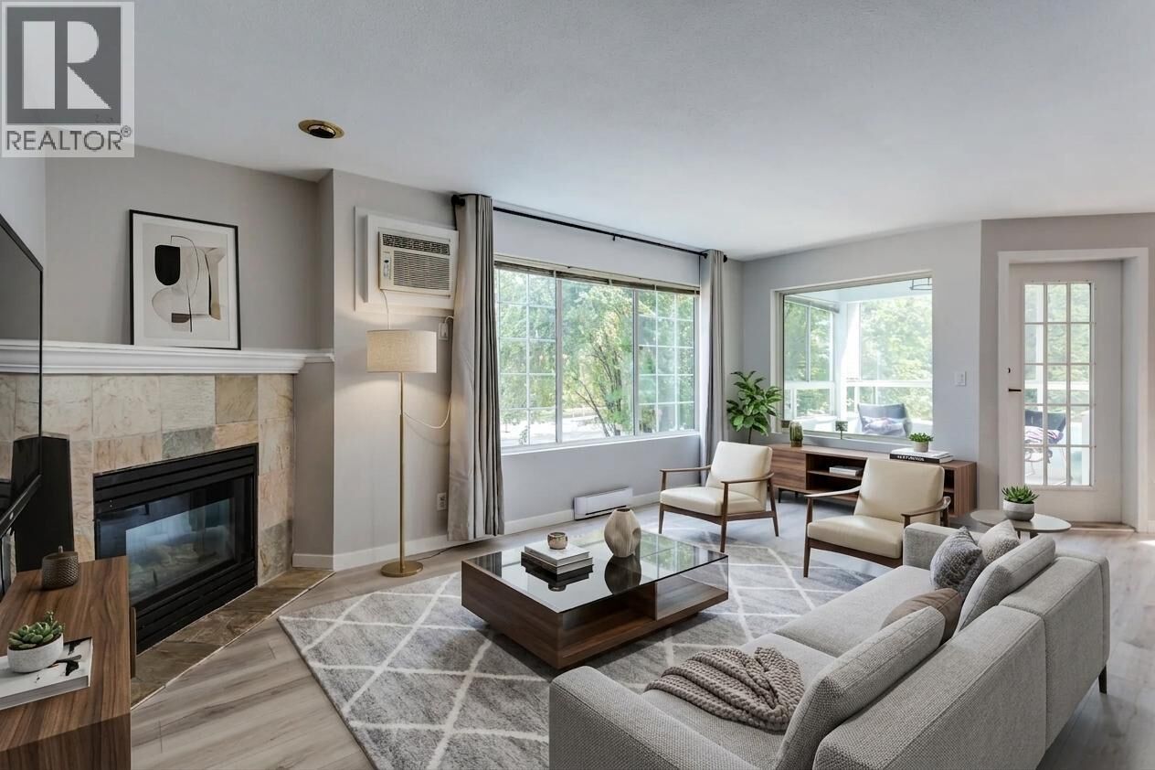 Property Photo:  575 Doyle Avenue 101  BC V1Y 9N2 