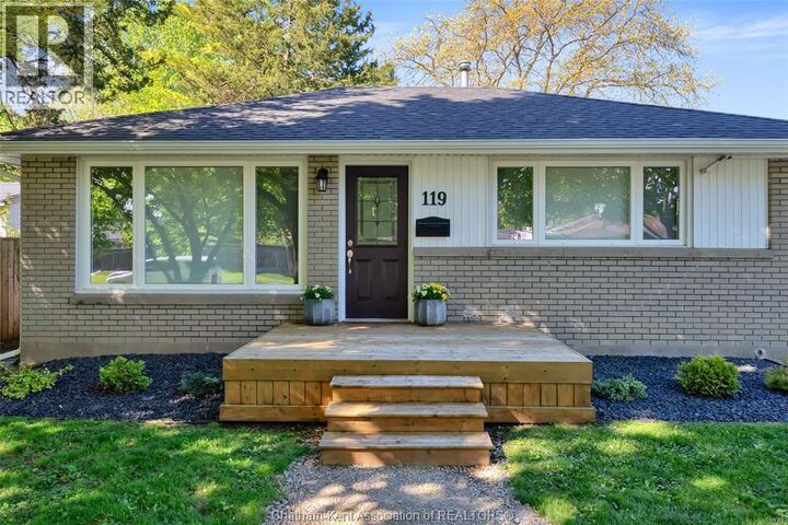 Property Photo:  119 Burton Avenue  ON N7M 4Z6 