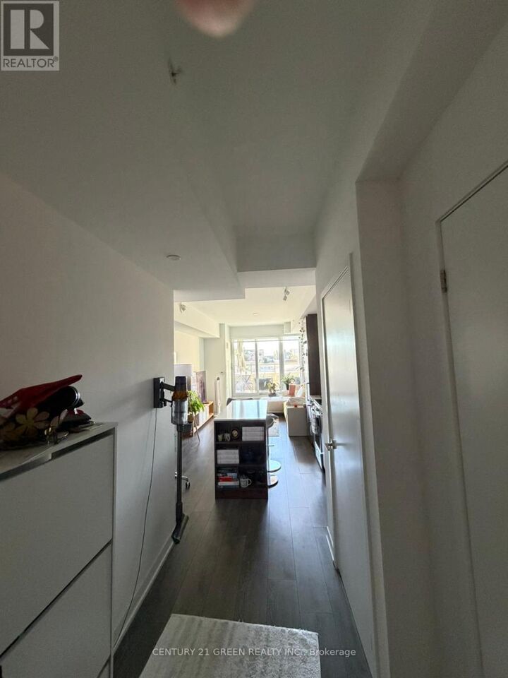 Property Photo:  1787 St. Clair Avenue West 201  ON M6N 1J6 