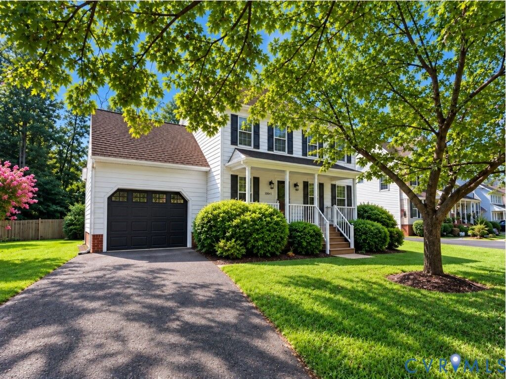 Property Photo: 10641 Cliffmore Drive VA 23060