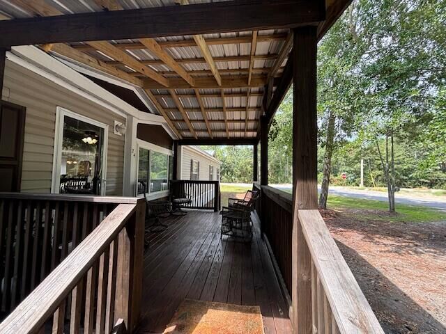 Property Photo:  24 Palmetto Avenue  FL 32439 