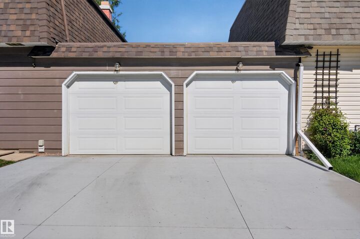 Property Photo:  94 Greenfield Estates  AB T8N 2G2 