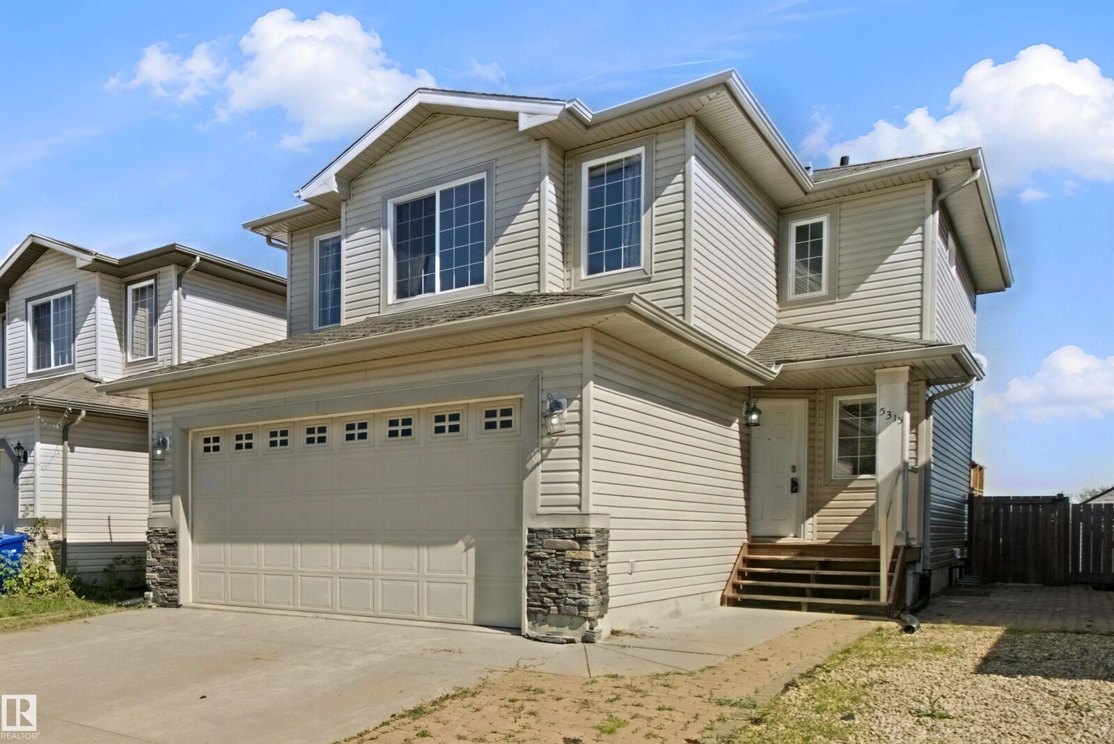 Property Photo: 5315 45 Street AB T0B 0S0