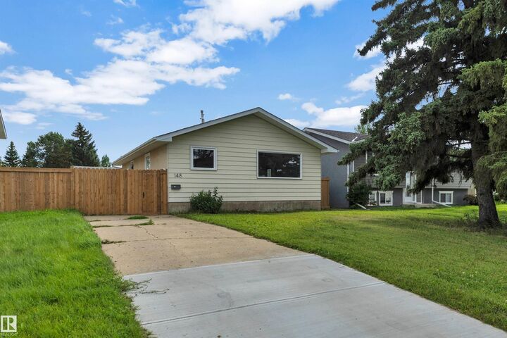 Property Photo:  148 Corinthia Drive  AB T9E 4G3 