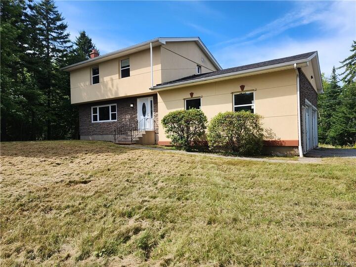 Property Photo:  6 Charles  NB E2E 5E7 