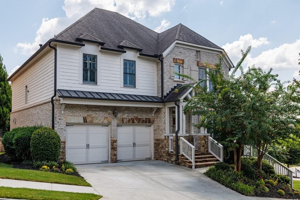 Property Photo: 11760 Stratham Drive GA 30009