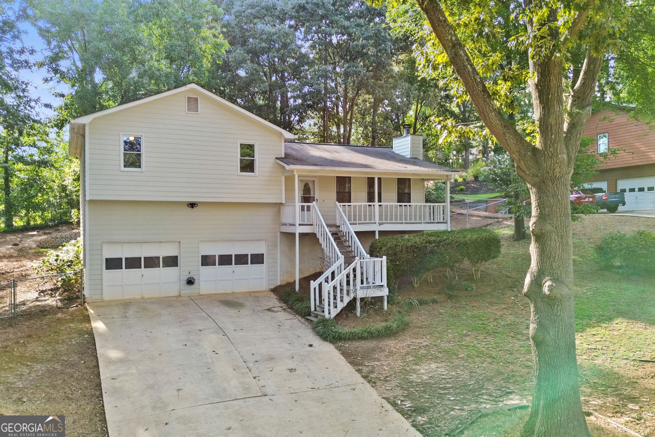 Property Photo: 33 Dalena Way GA 30157