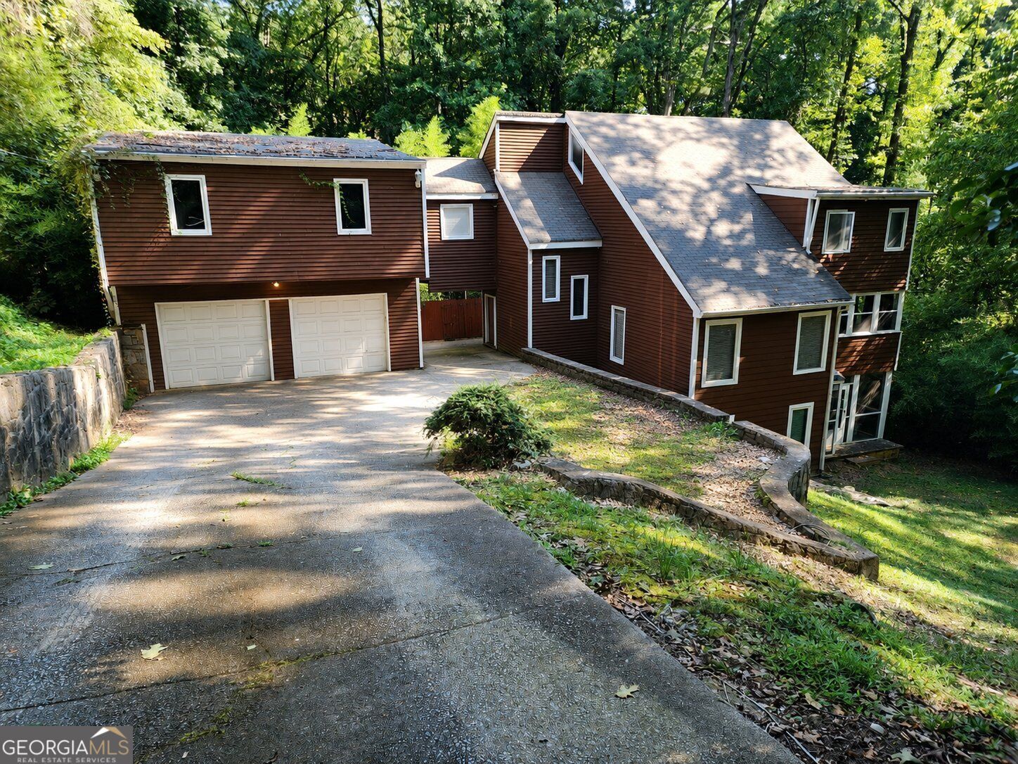 Property Photo:  258 Kenilworth Circle  GA 30083 