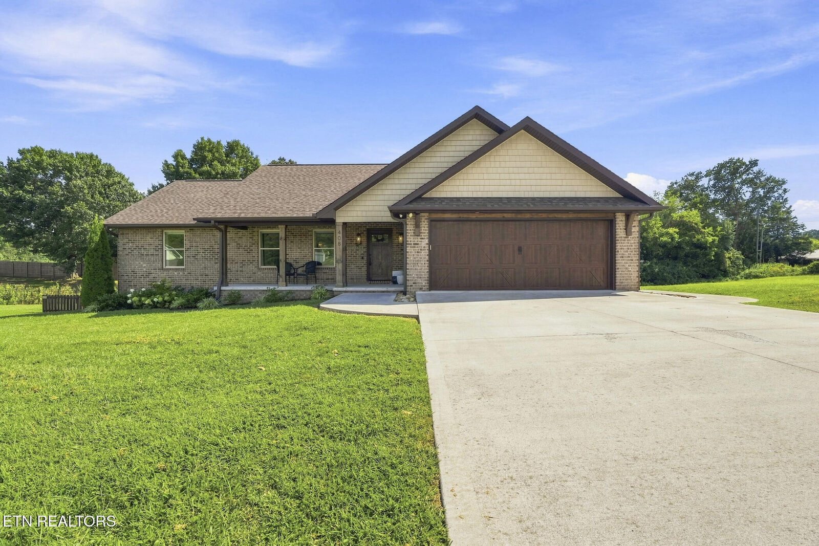 Property Photo:  408 Melford Drive  TN 37871 