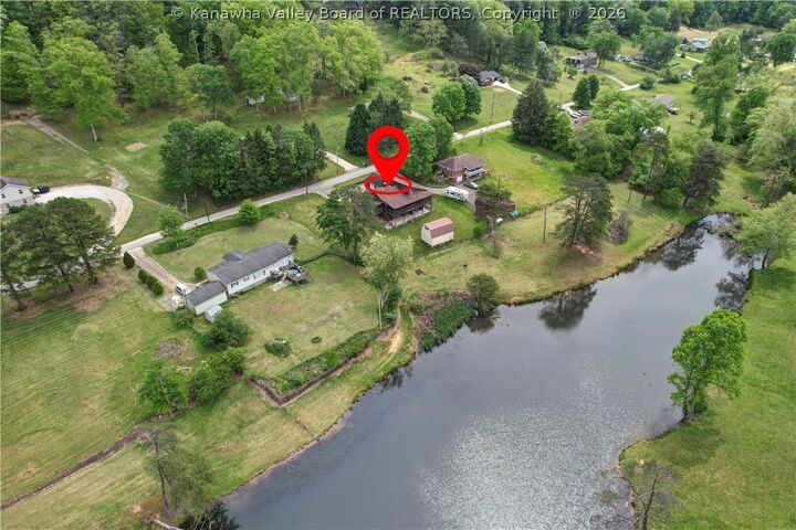 Property Photo:  274 Pioneer Lane  WV 25312 