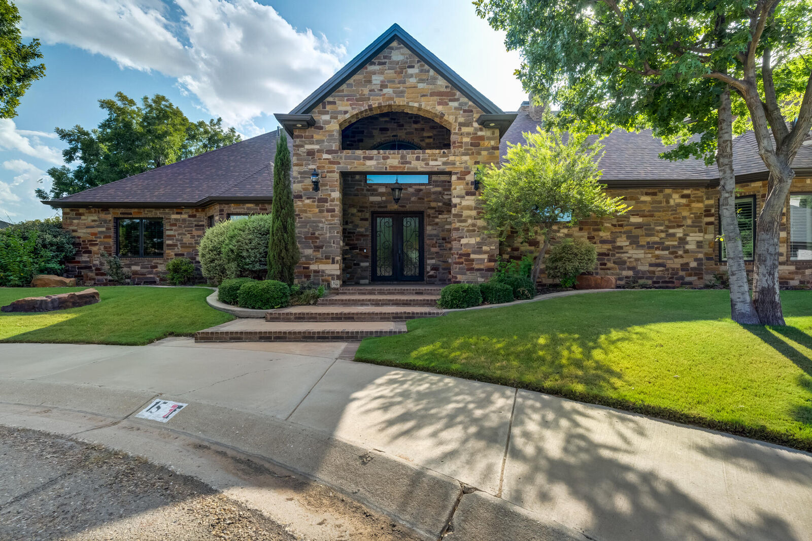 Property Photo:  15 Whisperwood Circle  TX 79416 