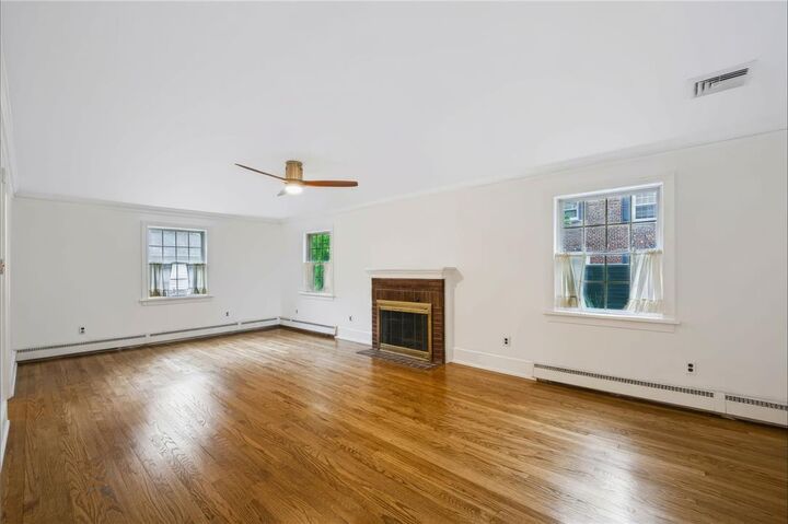 Property Photo: 2636 W Greenleaf PA 18104