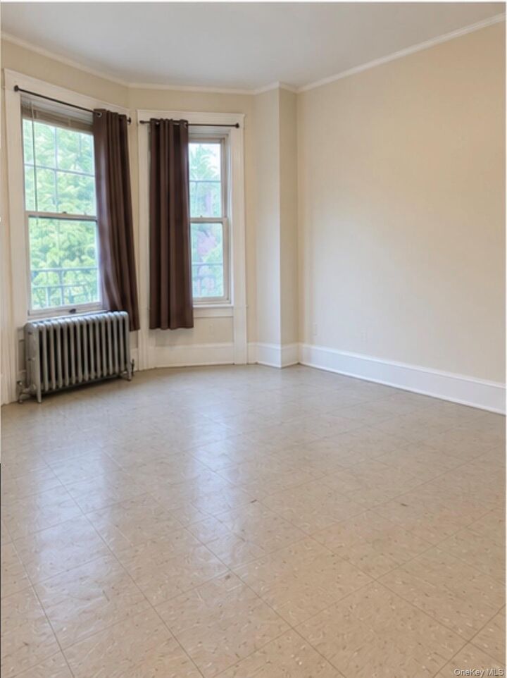 Property Photo: 786 Garden St. 2 NY 10460