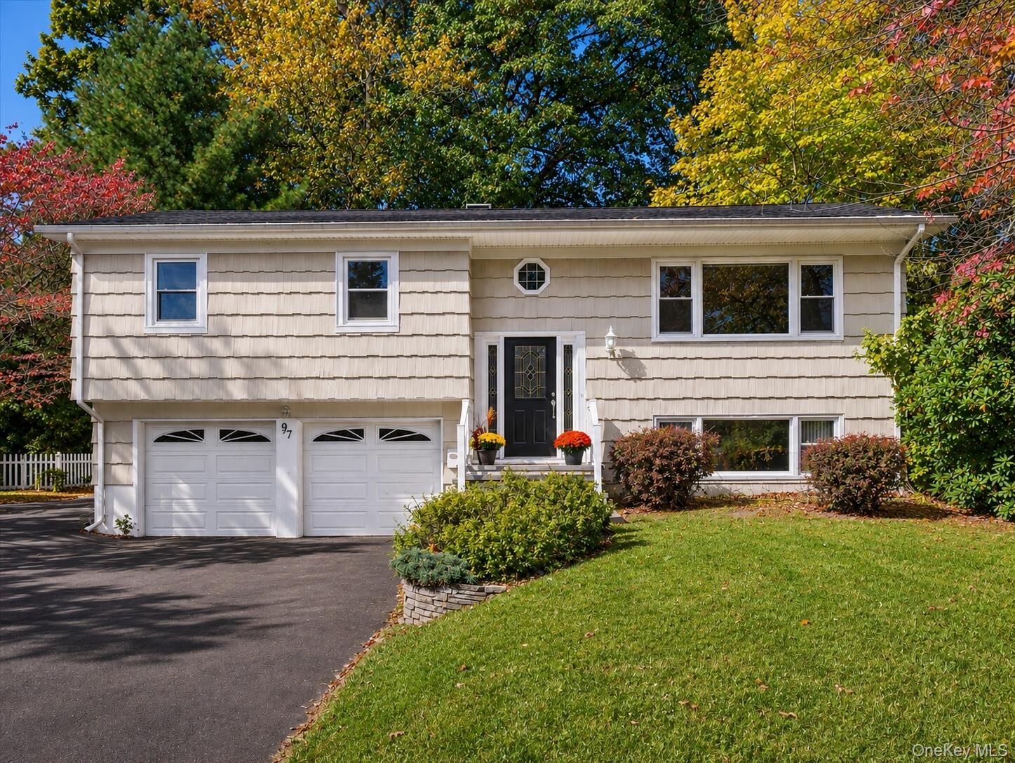 Property Photo:  97 Grandview Avenue  NY 10954 