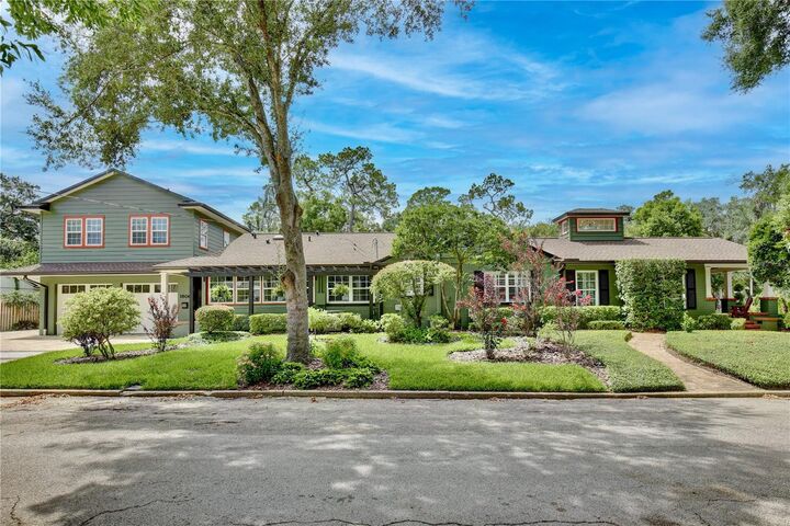 Property Photo:  121 Rosearden Drive  FL 32803 