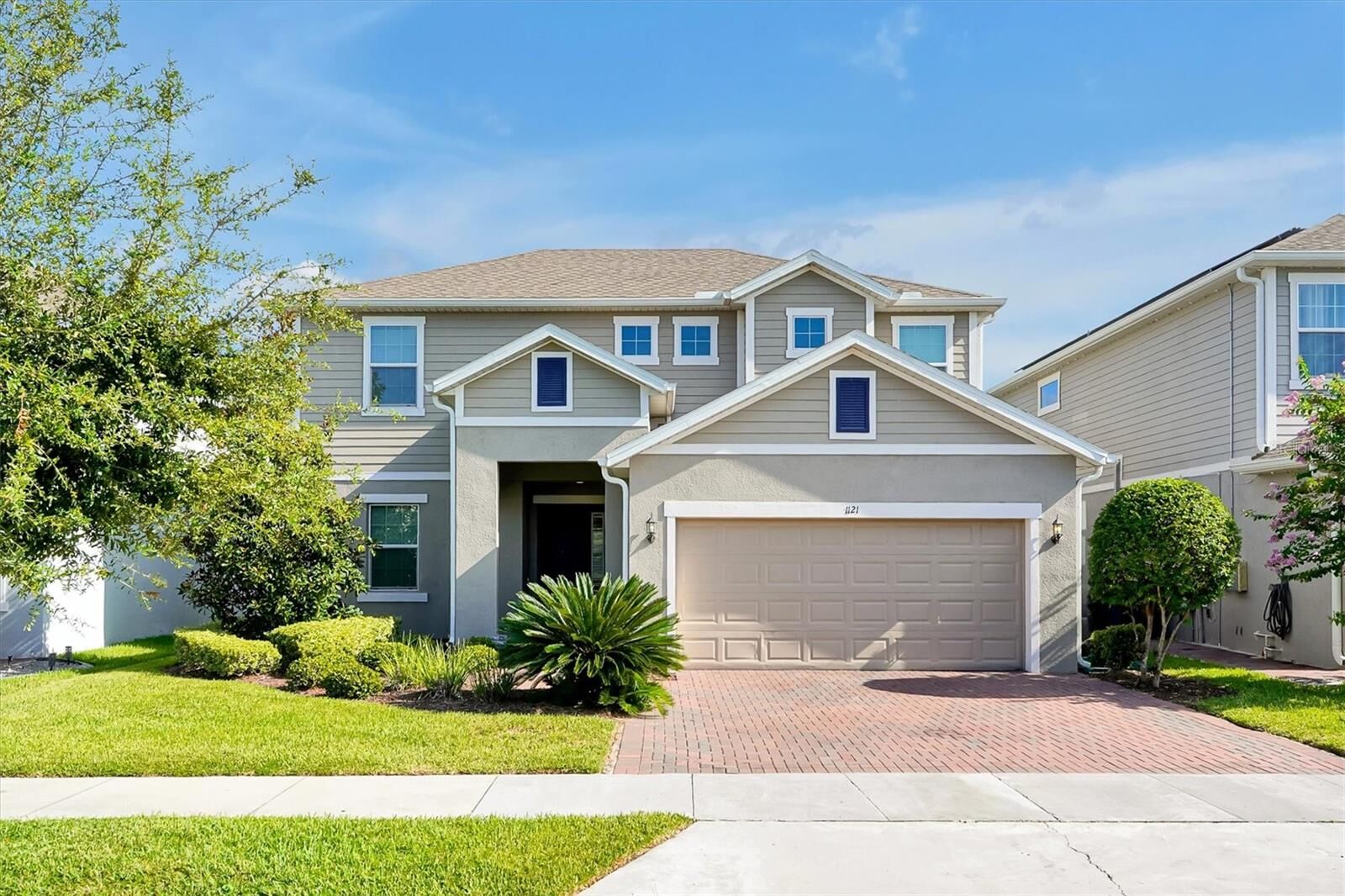 Property Photo: 1121 Hendon Loop FL 33837