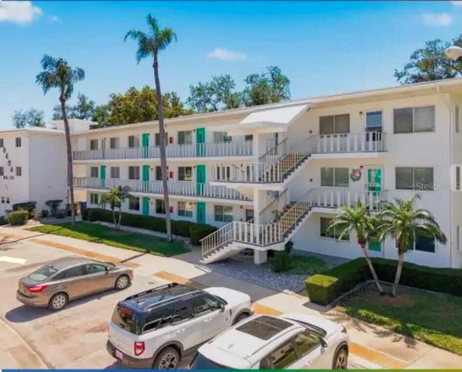 Property Photo:  11251 80th Avenue 306  FL 33772 