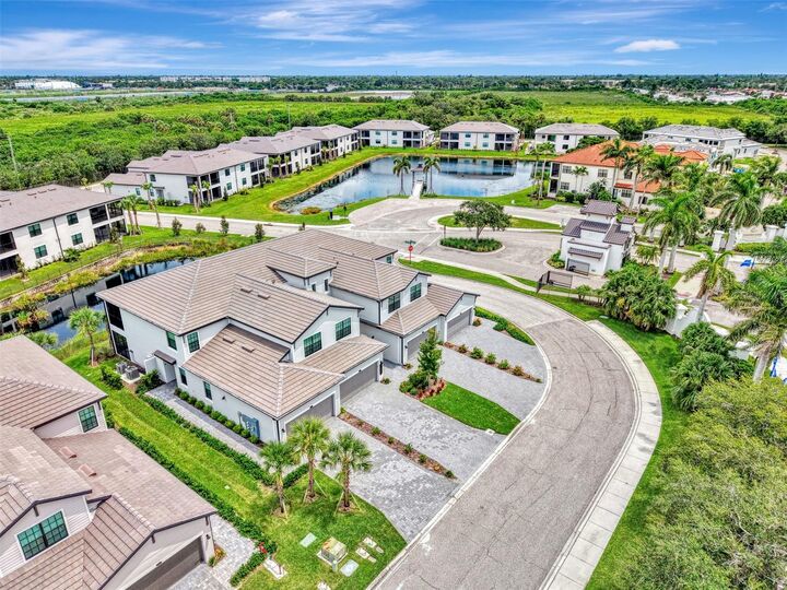 Property Photo: 5632 Summit Pointe Circle 104 FL 34210