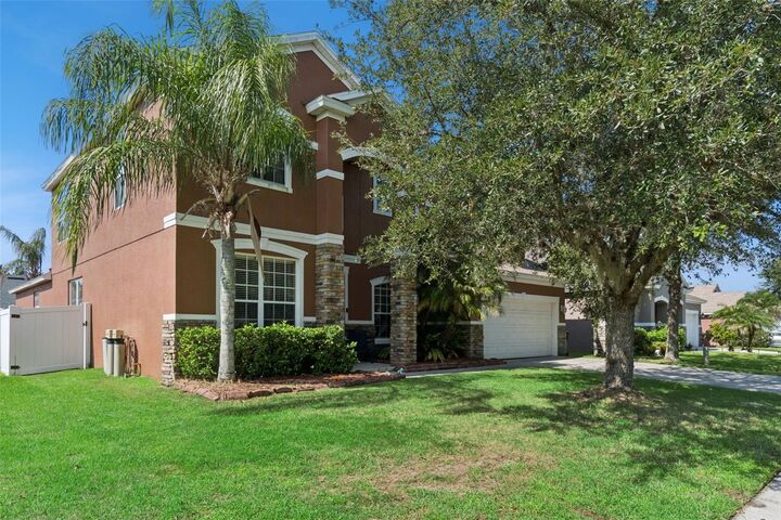Property Photo: 351 Michigan Estates Circle FL 34769