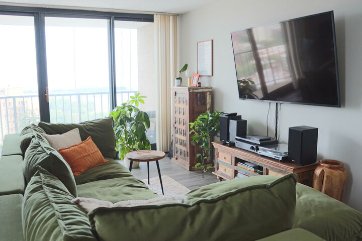 Property Photo:  3660 N Lake Shore Drive 2106  IL 60613 