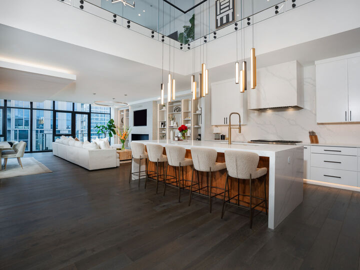 Property Photo:  111 S Peoria Street Ph03  IL 60607 