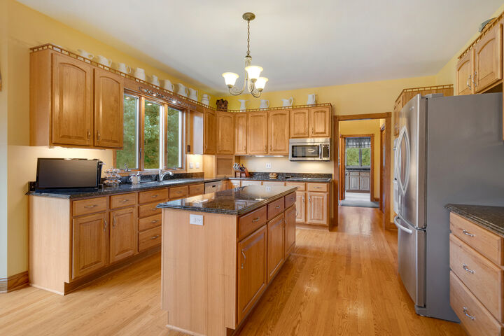 Property Photo:  14N829 Sunset Drive  IL 60140 