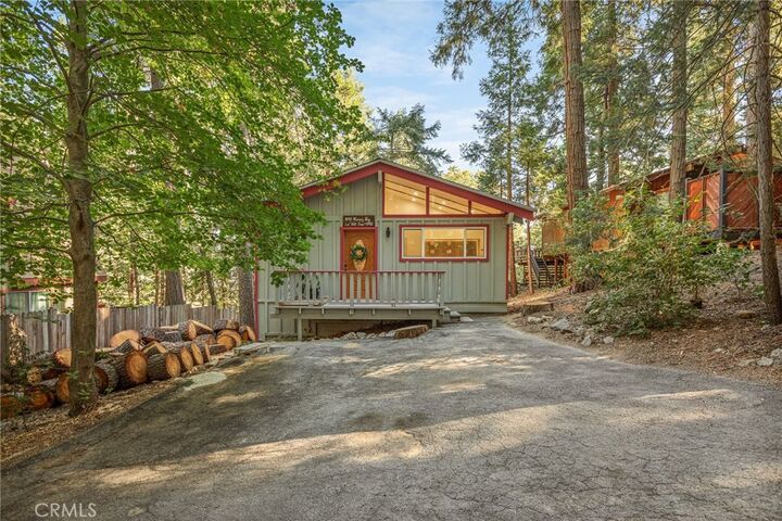Property Photo:  1048 Mercury  CA 92325 