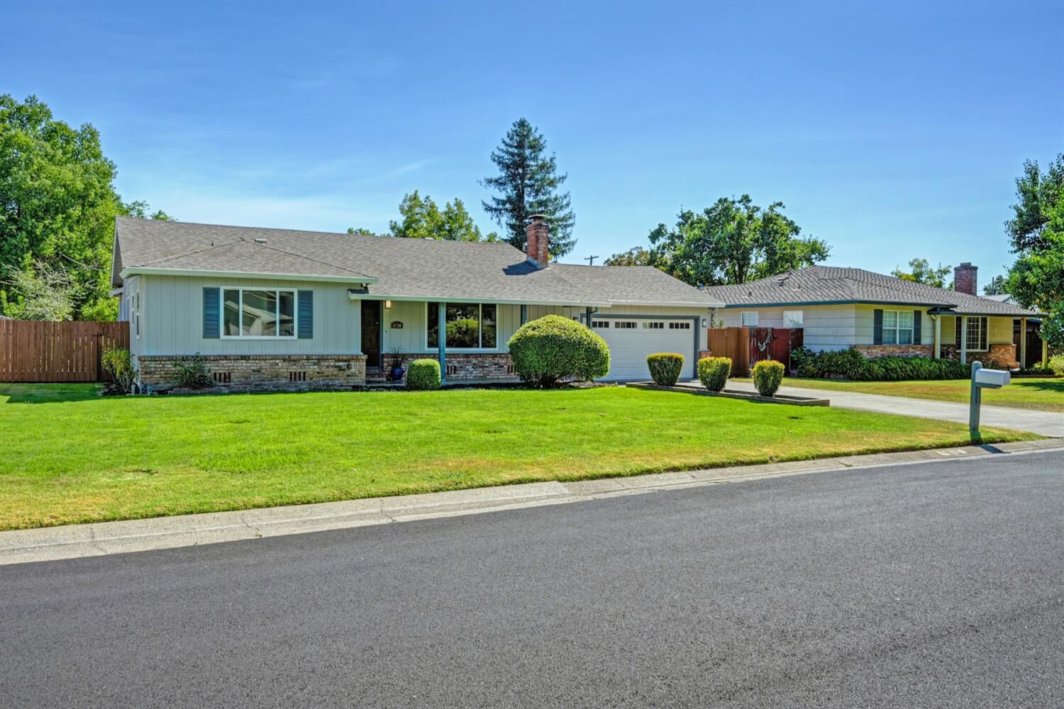 Property Photo:  4720 Loch Lomond Drive  CA 95608 