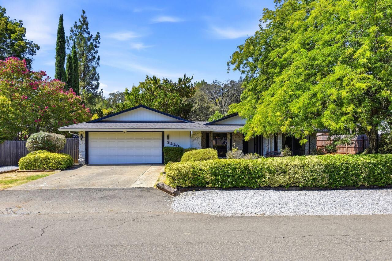 Property Photo:  3220 Salida Way  CA 95682 