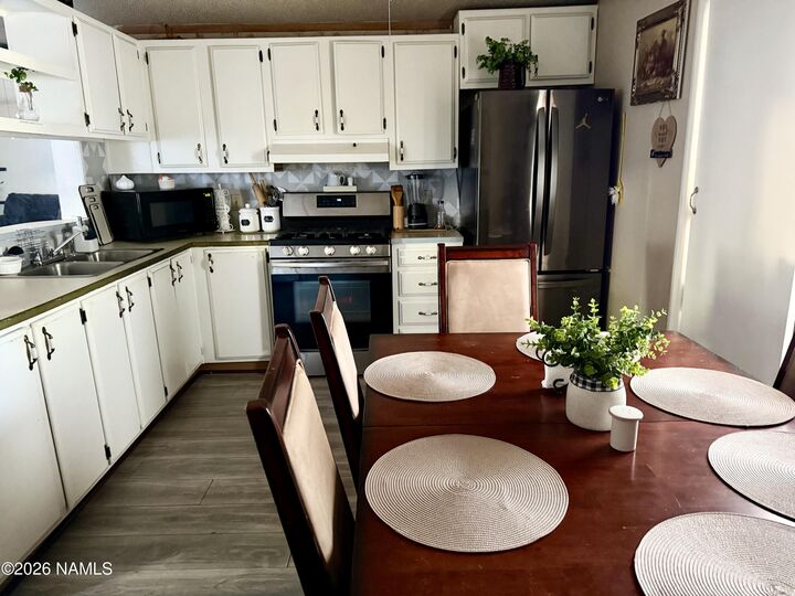 Property Photo:  1450 W Kaibab Lane 23  AZ 86001 