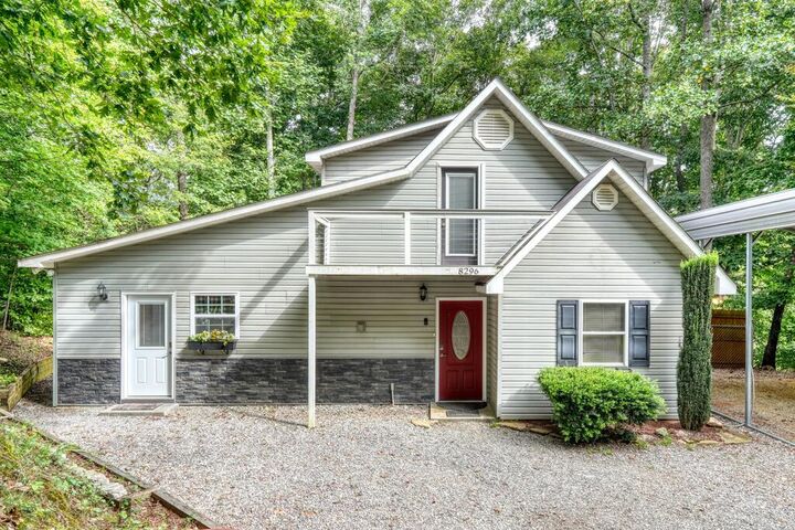 Property Photo:  8296 True Love Mountain Road  GA 30582 