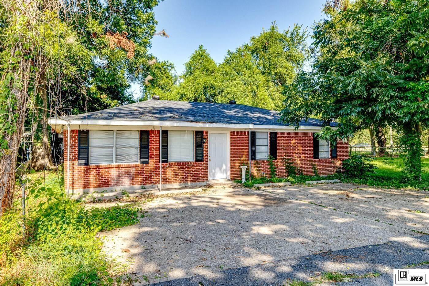 Property Photo:  108 King Street  LA 71203 