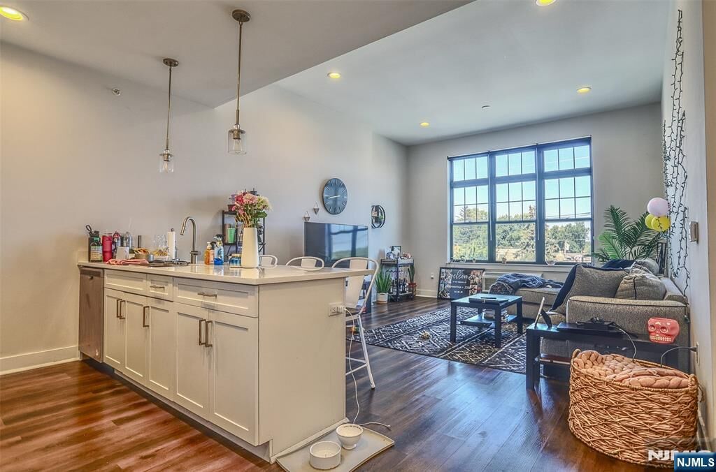 Property Photo: 110 Market Street 204 NJ 07663