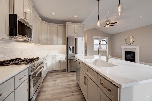 Property Photo:  2963 Travis Avenue  MT 59601 