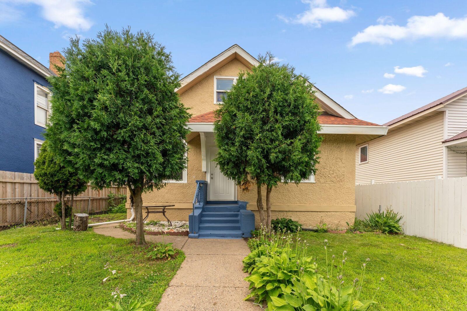 Property Photo:  3632 4th Avenue S  MN 55409 
