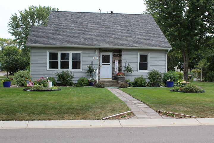 Property Photo: 249 1st Street NE MN 56368