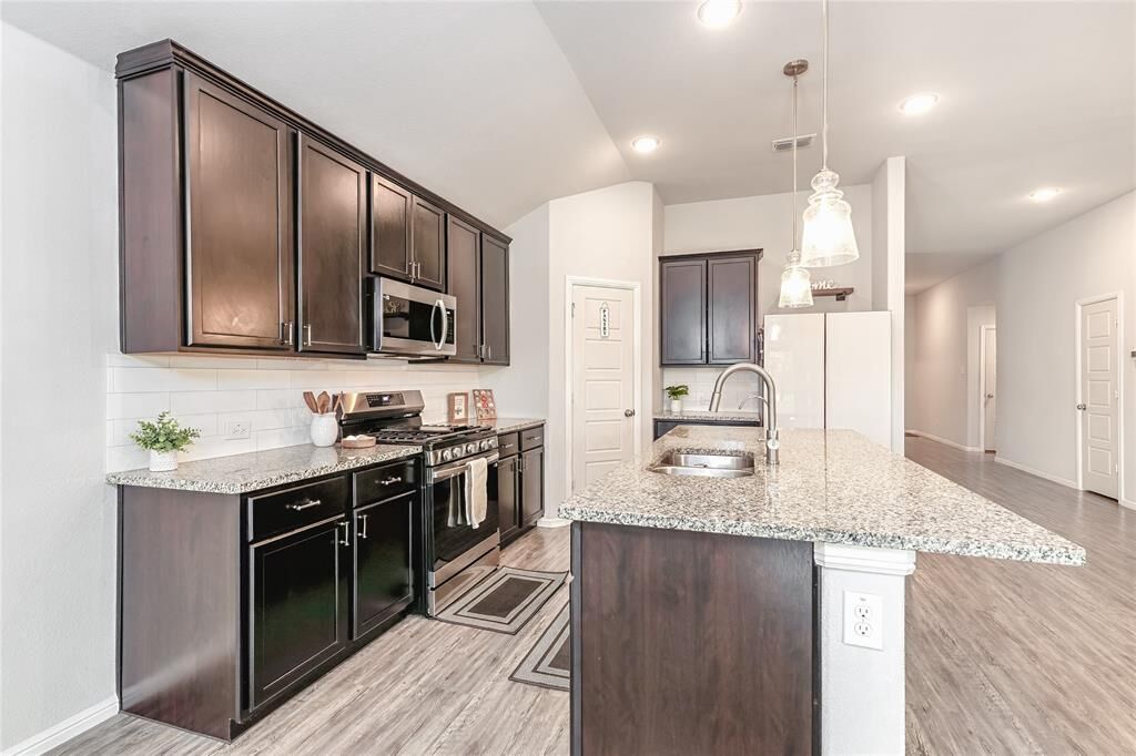 Property Photo:  112 Plumed Thistle Drive  TX 76131 
