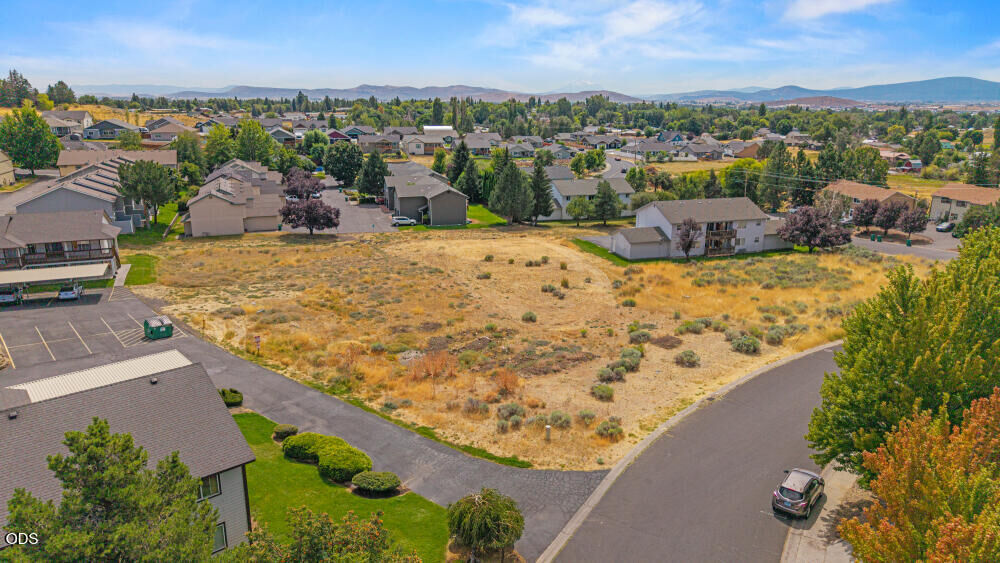 Property Photo: 0 N Hills Drive 904145 OR 97603