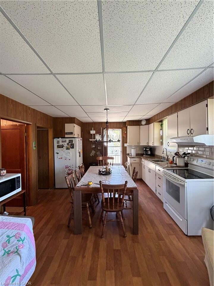 Property Photo:  7 Snooks Drive  ON N0E 1T0 