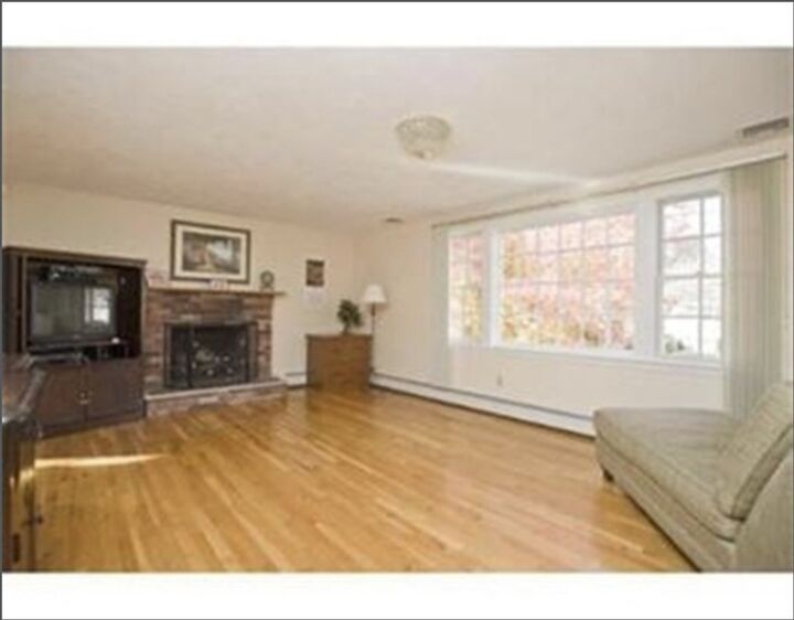 Property Photo:  49 Cottonwood Road  MA 02482 