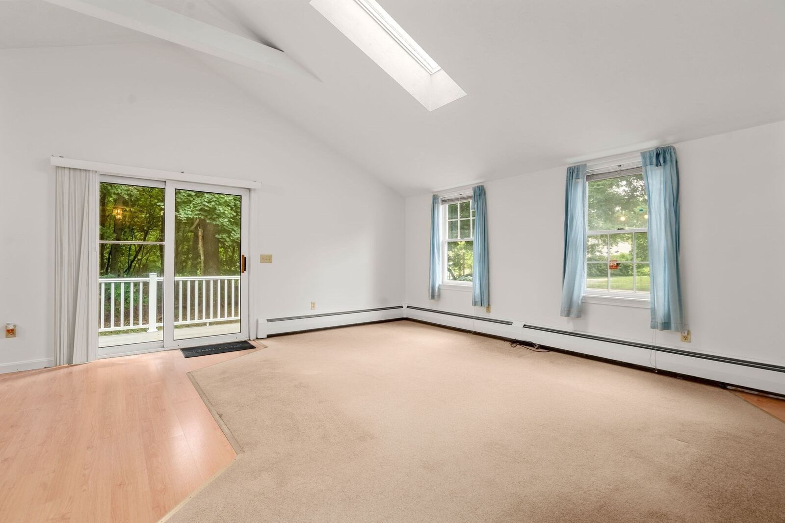 Property Photo: 12 Winifred Ave MA 01602