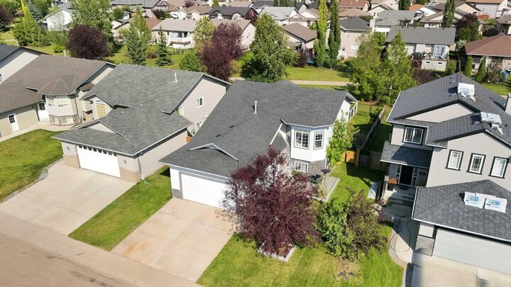 Property Photo:  19 Jenner Crescent  AB T4P 0B2 