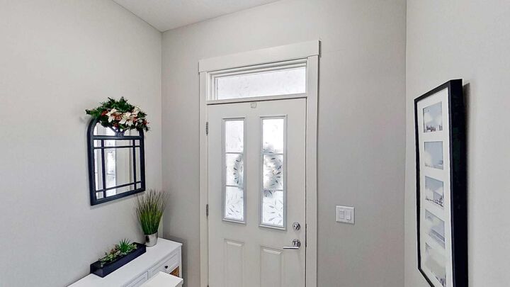 Property Photo:  367 Nolancrest Heights NW 6  AB T3R 0Z9 