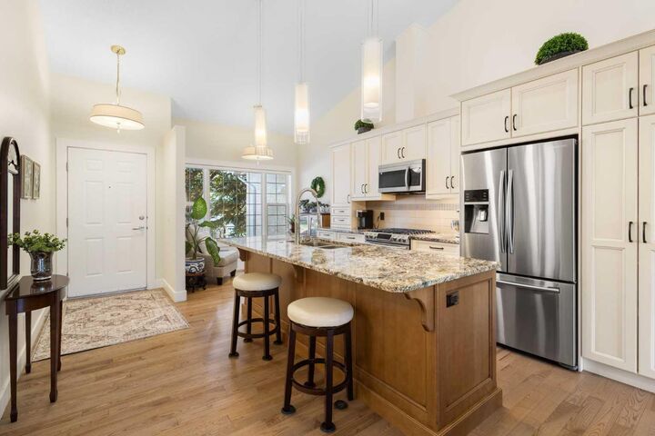 Property Photo: 171 Prominence Heights SW AB T3H 2Z6