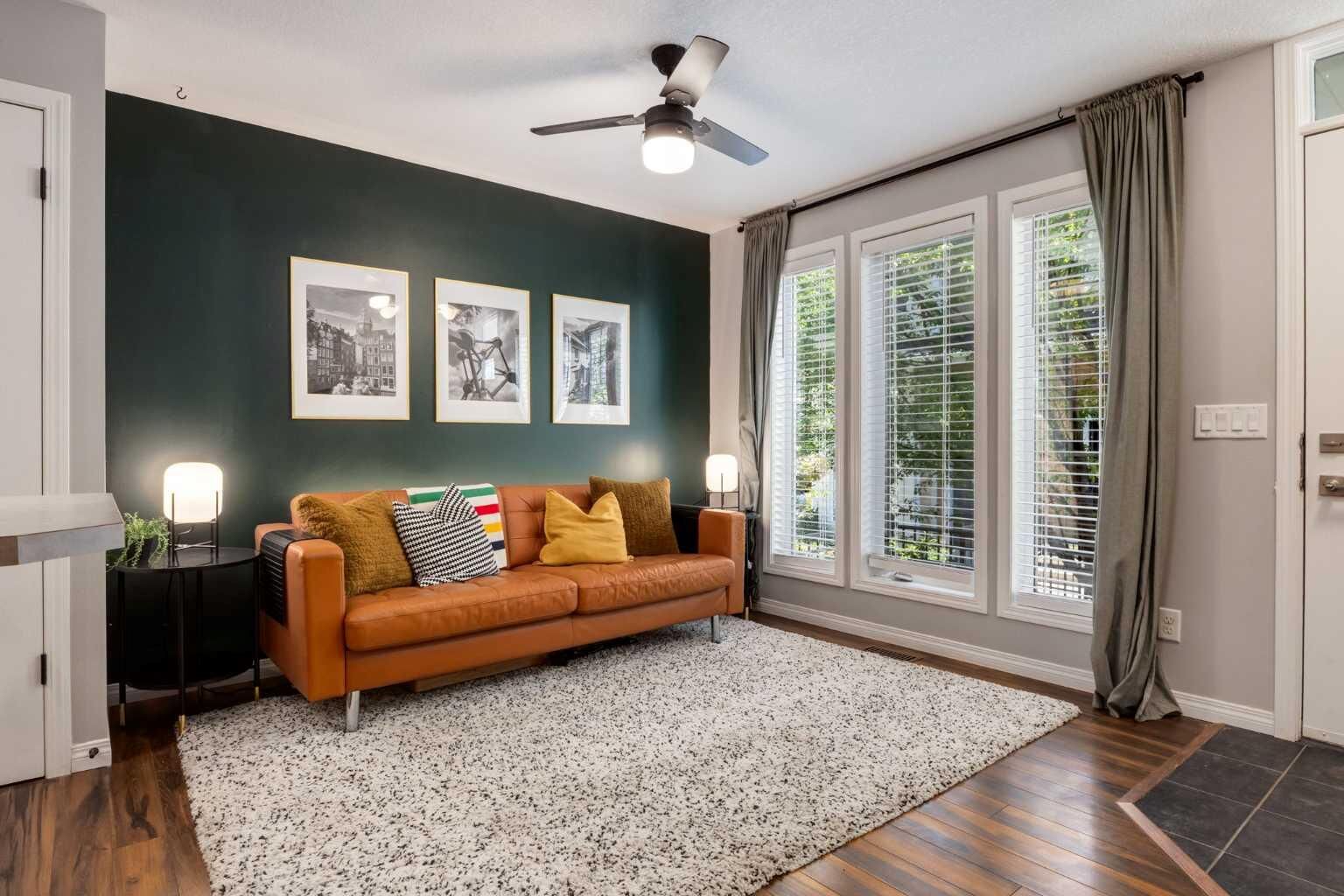 Property Photo: 218 Auburn Bay Square SE AB T3M 0Y9
