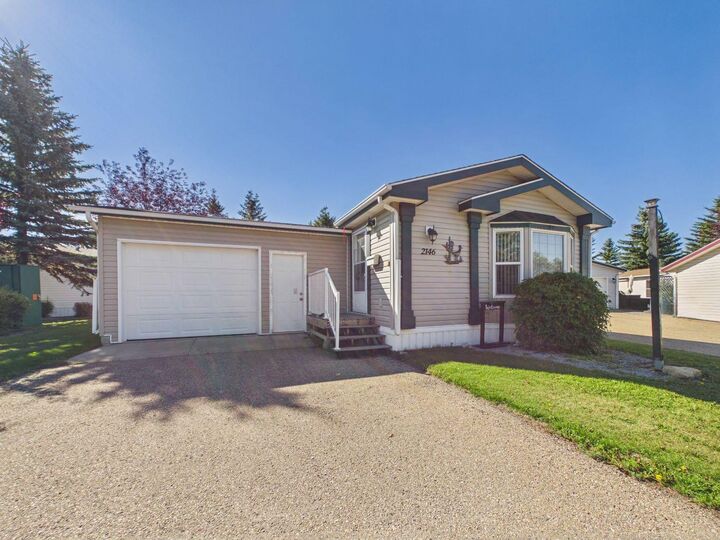 Property Photo:  2146 Danielle Drive  AB T4R 2Z8 