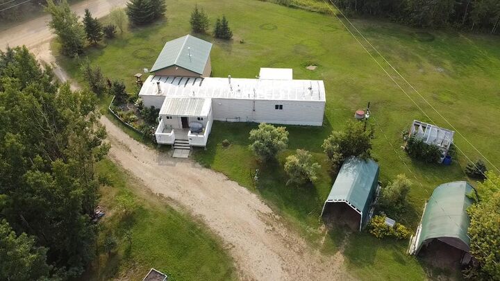 Property Photo: 840004 Range Road 231 AB T0H 1W0