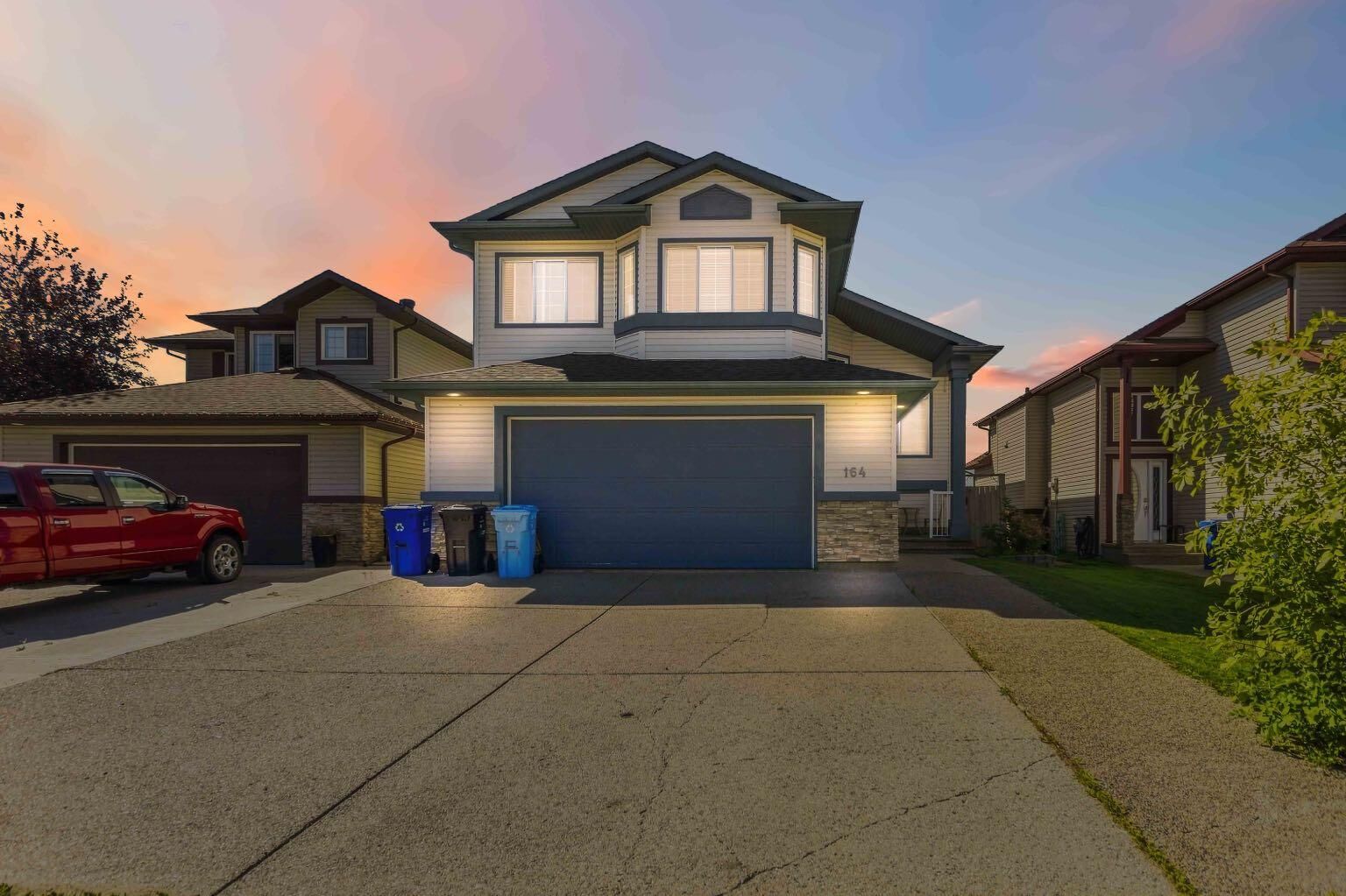 Property Photo: 164 Pitcher Crescent AB T9K 0G9