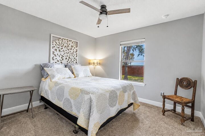 Property Photo: 2511 Stormy Cir FL 32566